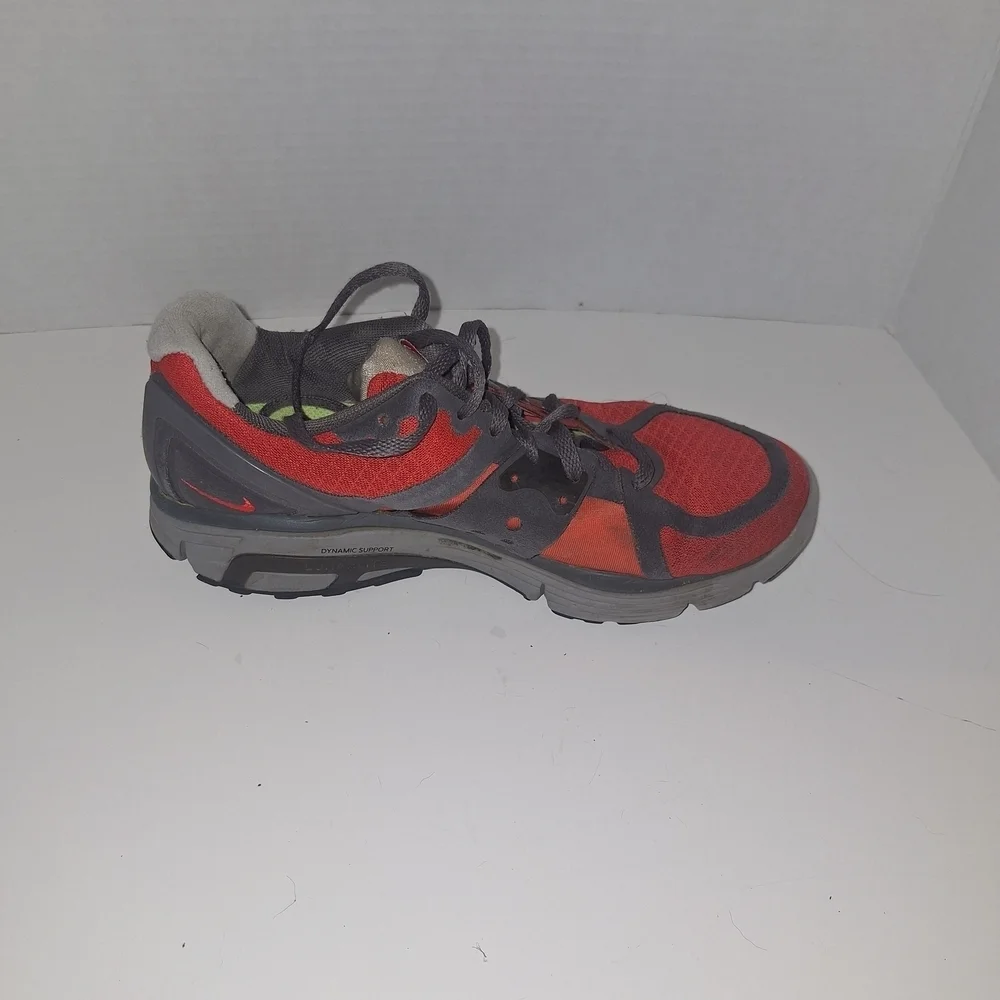 Nike stylish athletic
